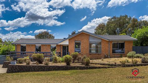 allhomes wanniassa|43 Degraves Crescent Wanniassa ACT 2903 .
